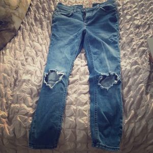 Free People Ripped Skinny